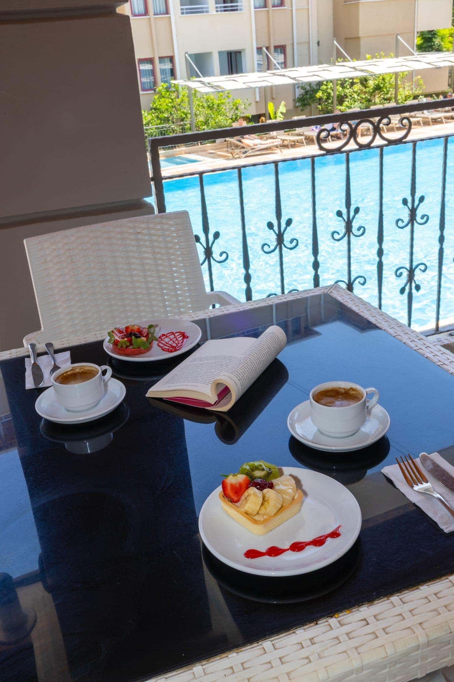 Sarıtaş Hotel açık büfe kahvaltı ve ikramlar — herşey dahil