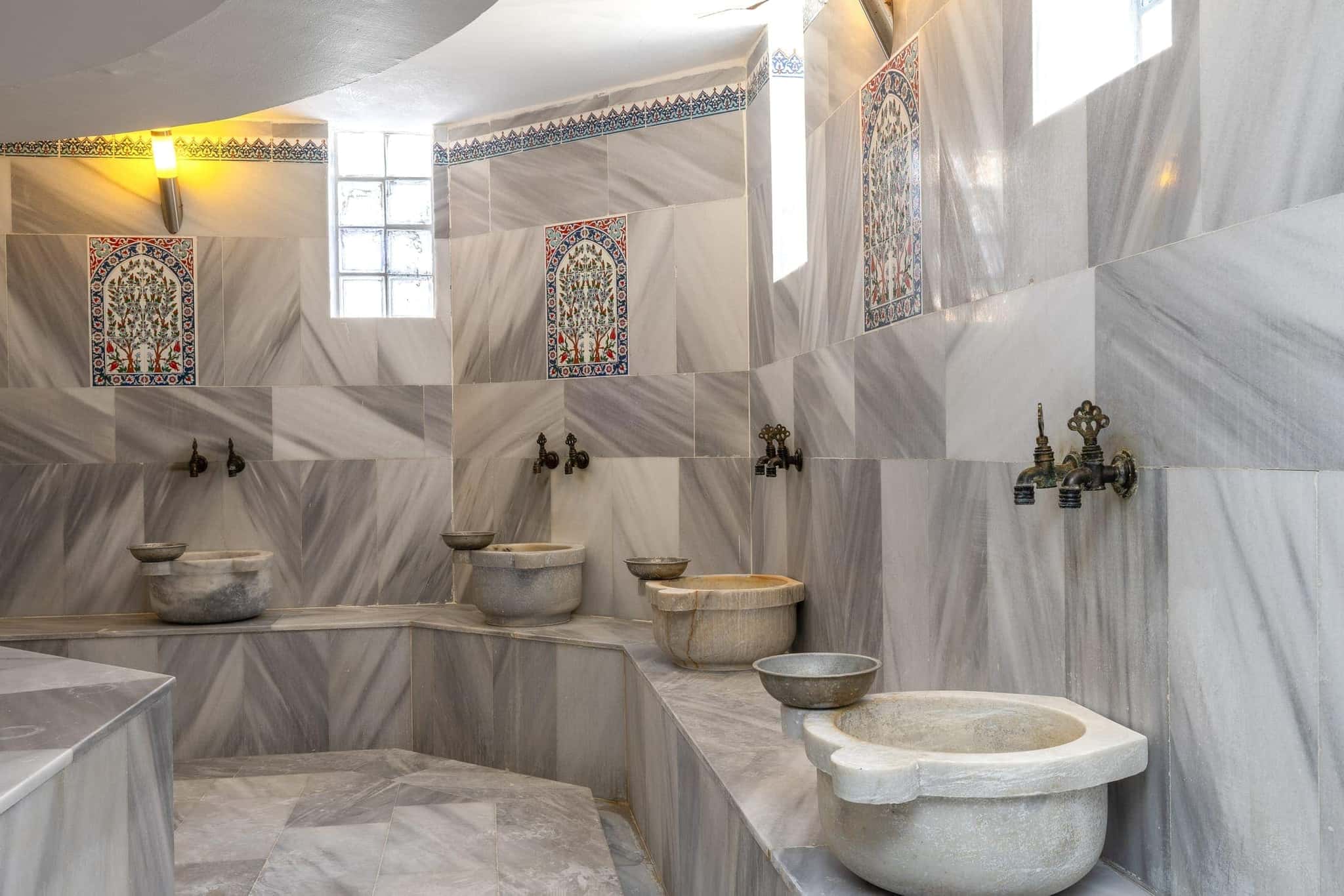 Sarıtaş Hotel SPA — geleneksel Türk hamamı, sauna ve masaj üniteleri