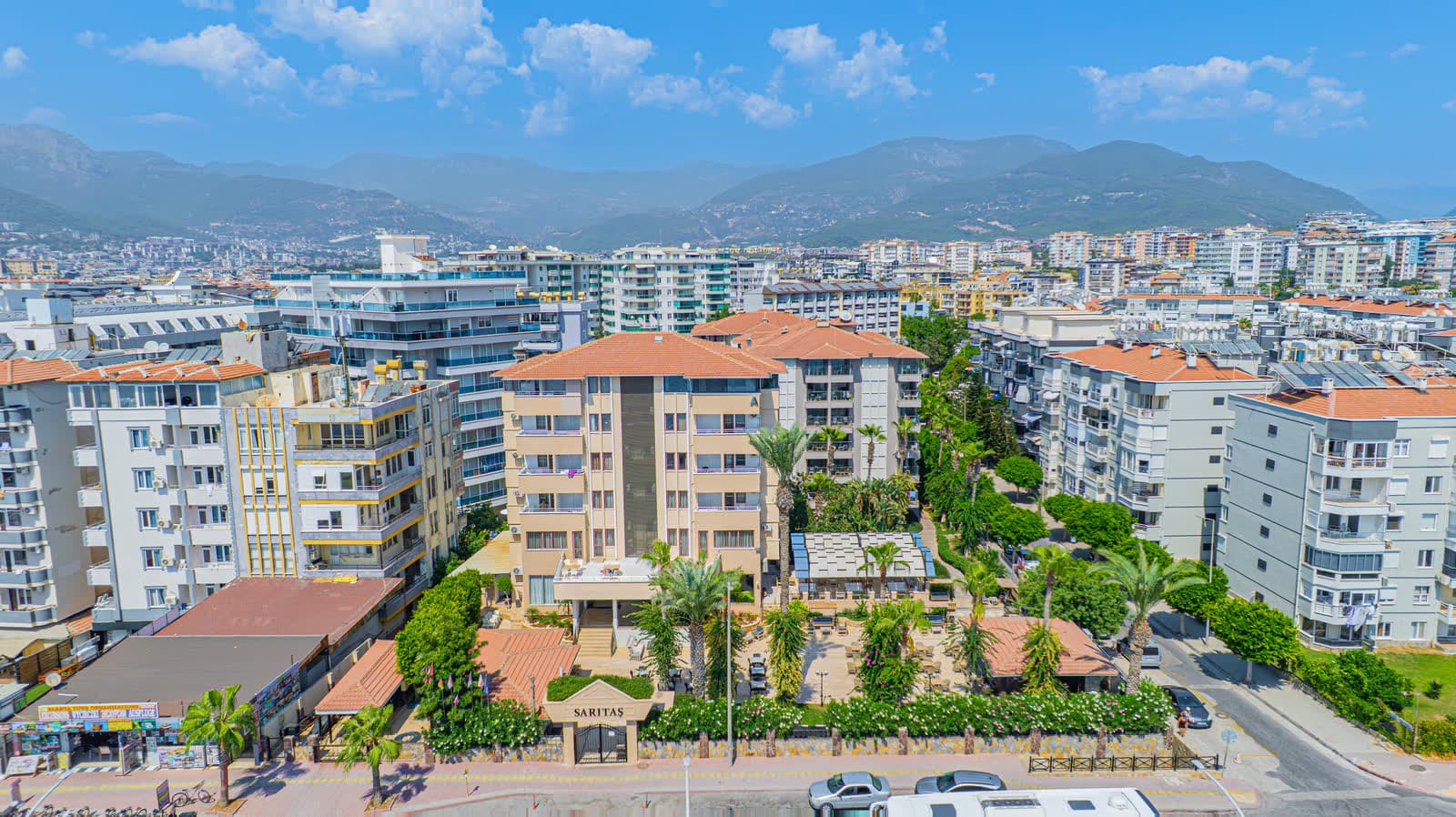Yukarıdan Sarıtaş Hotel